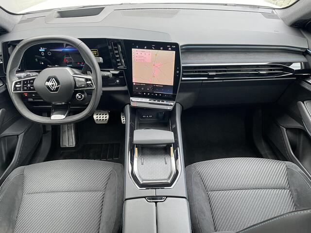 Renault ESPACE E-Tech full hybrid 200 esprit Alpine 7p. / Head-up display / 360° camera / stoelverwarming / adaptieve cruise control / keyless entry / elektrisch verstelbare stoelen / elektrische achterklep / draadloze oplader / LED koplampen / 20" velgen