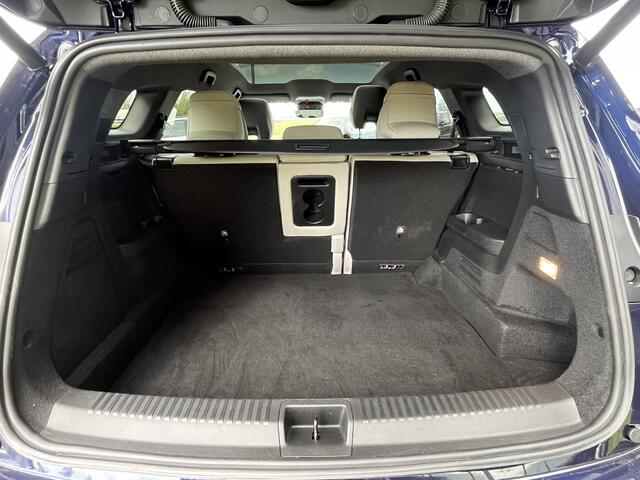 Renault ESPACE E-Tech full hybrid 200PK iconic / Panorama/ 360 Camera / Winterpakket / 4-Control / PDC V+A / 20''LMV /