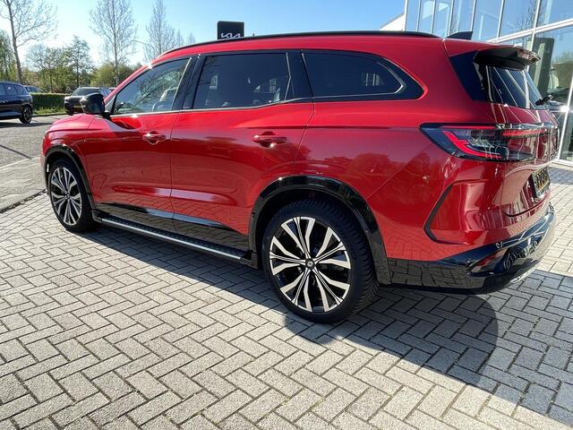 Renault ESPACE E-Tech full hybrid 200 iconic 7p. Full options o.a. headup display, harman kardon soundsystem wit leder, electrische achterklep, 7 persoons, panoramadak, all seasonbanden, 1 e eigenaar , slechts 17000 kn gereden