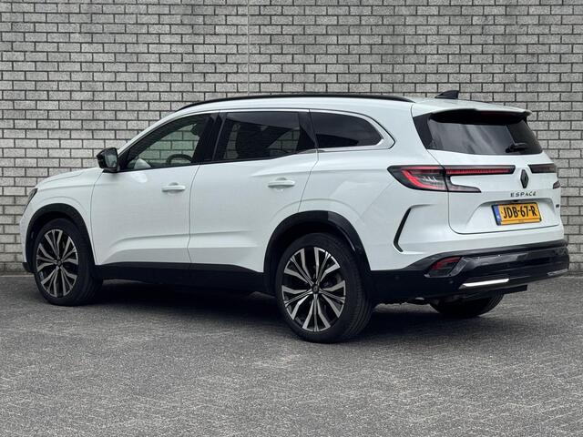Renault ESPACE E-Tech full hybrid 200 Iconic 5p. | Panoramadak | Harman / Kardon | 360° Camera | Stoel + Stuurverwarming | Massagestoel | 4 Control |