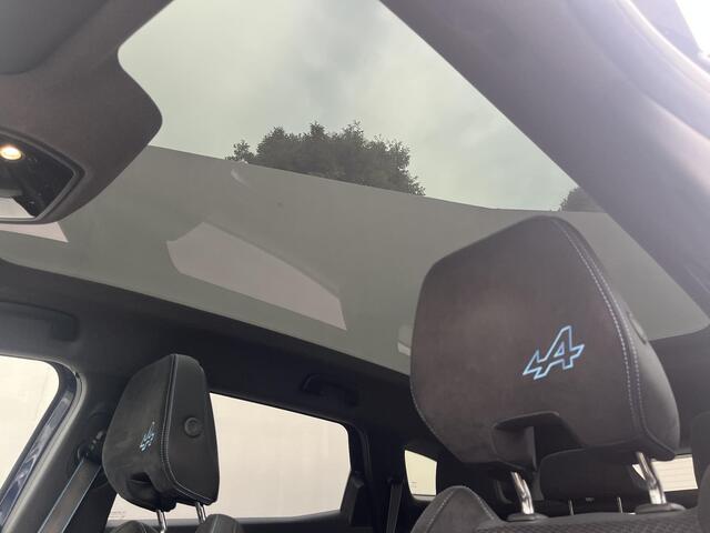 Renault ESPACE E-Tech full hybrid 200 esprit Alpine 5p. / Panoramadak / 360 Graden Camera / Elektrisch Verstelbare Bestuurdersstoel met Massage & Geheugen / Adaptief Cruise Control / Stoel- Stuur & Voorruitverwarming /