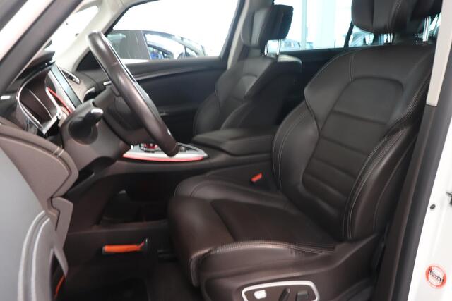 Renault ESPACE 1.8 TCe Initiale Paris 5p. | Panoramadak | Leder | BOSE audio | Adaptieve cruise | Trekhaak |