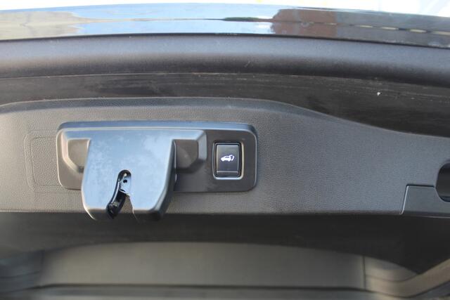 Renault ESPACE E-Tech full hybrid 200 techno 7p. Lichtmetalen velgen 19", PDC voor en achter.