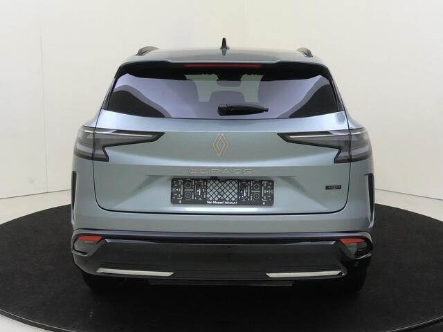 Renault ESPACE E-Tech Full Hybrid Iconic 7 Persoons. 200PK | Harman Kardon Audio | Solarbay Panoramadak | Stoelmassage | Stoel,- Stuur en Voorruitverwarming | 20'' Inch Velgen | Apple CarPlay & Android Auto