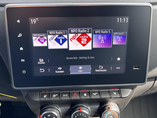 Renault EXPRESS 1.5 dCi 95 Comfort + / Dealer onderhouden / Trekhaak 1.200 kg / Achteruitrijcamera / Stoelverwarming / Navigatie via Apple Carplay of Android Auto / Weinig km / Parkeersensoren V+A /
