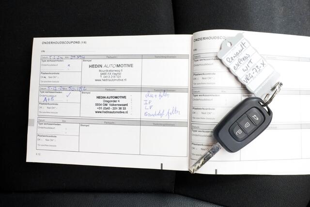 Renault EXPRESS 1.5 dCi 75pk Comfort Airco/Carplay/Schuifdeur 06-2022