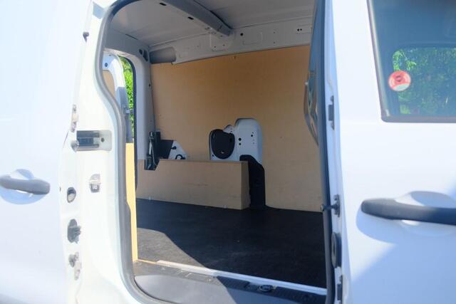 Renault EXPRESS 1.3 TCe 100pk Comfort + | App Connect | DAB | Airco | Cruise | Zijschuifdeur Rechts