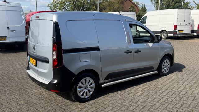 Renault EXPRESS 1.5 DCI 55KW 75PK EURO 6 NAVIGATIE/ AIRCO/ CRUISE CONTROL/ PARKEERSENSOREN/ CAMERA/ 100% DEALERONDERHOUDEN