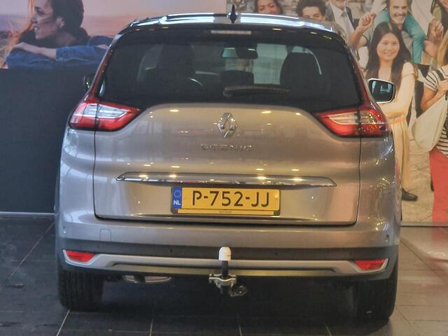 Renault GRAND SCENIC 1.3 TCe 140 EDC Intens 7p. AUTOMAAT | TREKHAAK | NAVIGATIE | ACHTERUITRIJCAMERA | PARKEERSENSOREN VOOR-EN ACHTER | 20" LICHTMETALEN VELGEN | 7-PERSOONS