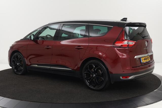Renault GRAND SCENIC 1.3 TCe Black Edition | Panoramadak | Trekhaak | Adaptive cruise | Stoelverwarming | Head-Up | Camera | Carplay | Leder/Alcantara | Navigatie