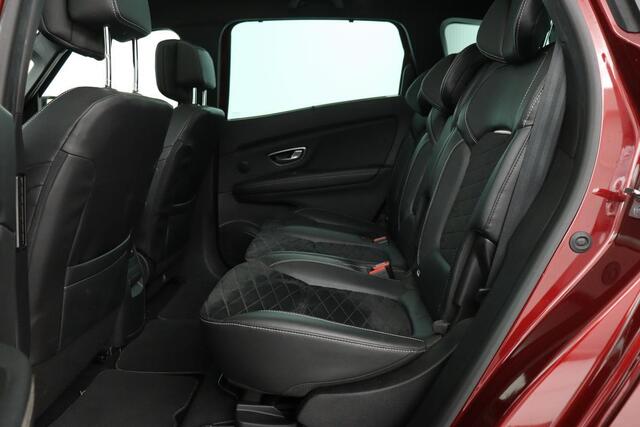 Renault GRAND SCENIC 1.3 TCe Black Edition | Panoramadak | Trekhaak | Adaptive cruise | Stoelverwarming | Head-Up | Camera | Carplay | Leder/Alcantara | Navigatie