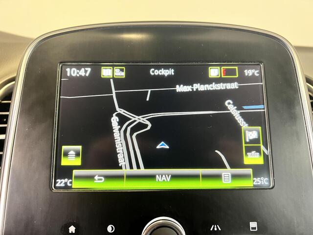 Renault GRAND SCENIC 1.3 TCe 140 EDC Limited | 7-Persoons | Navigatie | Trekhaak