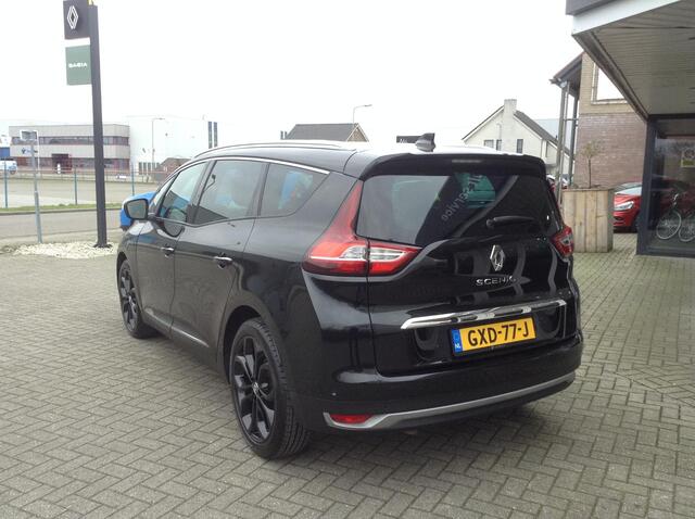 Renault GRAND SCENIC 1.3 TCe140 EDC Black Edition 7p.