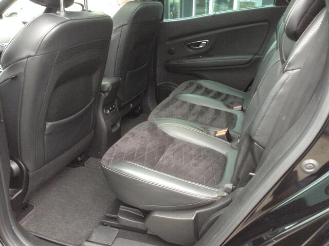 Renault GRAND SCENIC 1.3 TCe140 EDC Black Edition 7p.