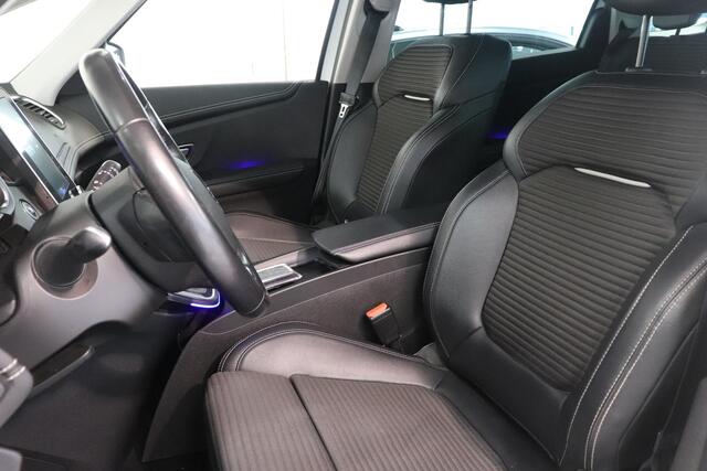 Renault GRAND SCENIC 1.3 TCe Bose | Camera | Stoelverwarming | Navigatie | Apple Carplay Android auto |
