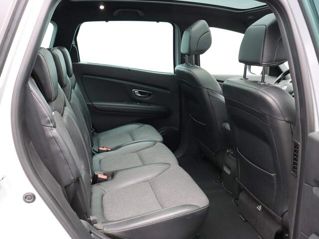 Renault GRAND SCENIC 140pk TCe Techno 7p. | Panoramadak | 7 Persoons | 1500kg geremd |