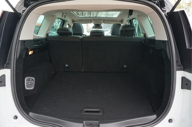 Renault GRAND SCENIC 1.3 TCE 160 EDC Bose
