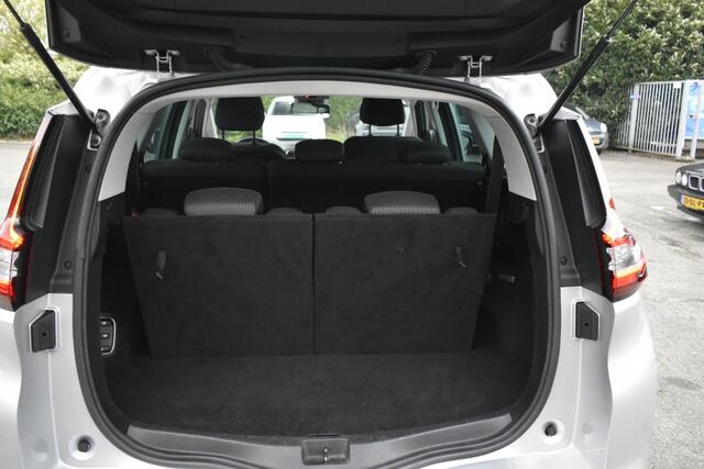 Renault GRAND SCENIC 1.3 TCe Business edition 7p. | PDC V+A | Navigatie | Cruise cont