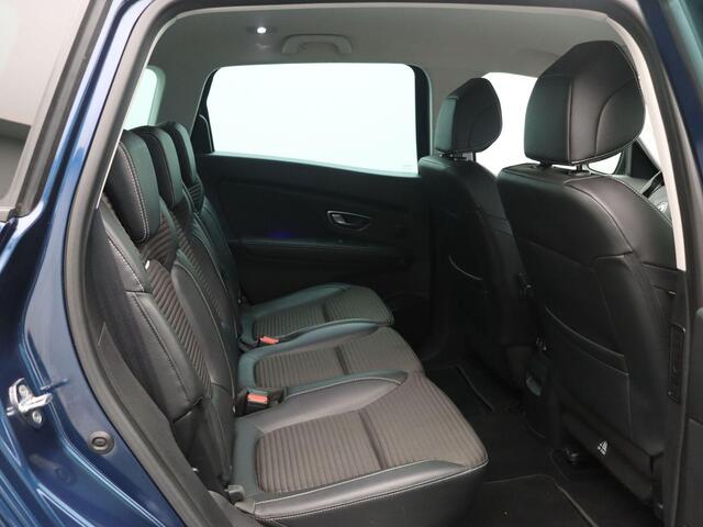 Renault GRAND SCENIC 140pk TCe Bose | Trekhaak | Achteruitrijcamera | Navigatie | Climate control | Cruise control |