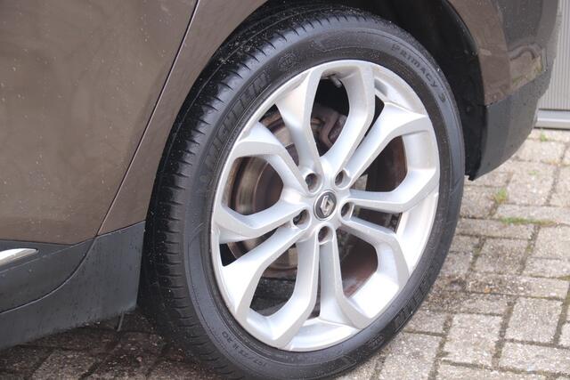 Renault GRAND SCENIC 1.2 TCe Zen 7 Persoons, Trekhaak, Cruise, Navigatie