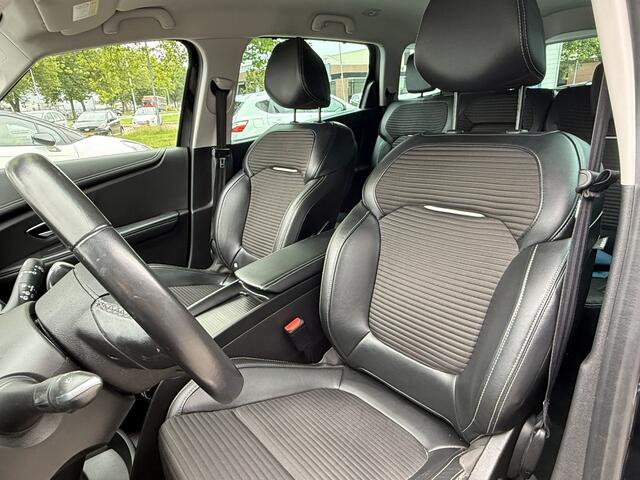 Renault GRAND SCENIC BWJ 2018 | 1.3 TCe 141PK Intens 7p. AUTOMAAT | TREKHAAK | CLIMA | 20'' LM | NAVI | LEDER/STOF |