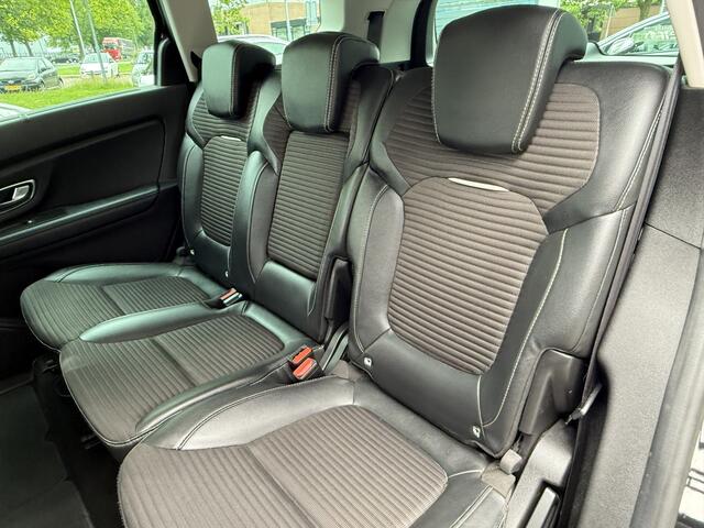 Renault GRAND SCENIC BWJ 2018 | 1.3 TCe 141PK Intens 7p. AUTOMAAT | TREKHAAK | CLIMA | 20'' LM | NAVI | LEDER/STOF |