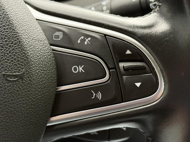 Renault GRAND SCENIC BWJ 2018 | 1.3 TCe 141PK Intens 7p. AUTOMAAT | TREKHAAK | CLIMA | 20'' LM | NAVI | LEDER/STOF |
