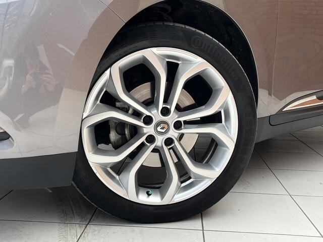 Renault GRAND SCENIC TCe 116 Zen | Trekhaak | Navigatie | PDC voor en achter |