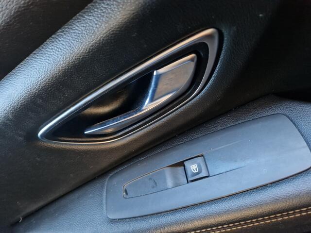 Renault GRAND SCENIC 1.2 TCe Zen Trekhaak climatronic, pdc voor en achter .