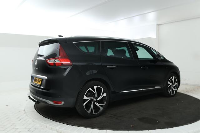 Renault GRAND SCENIC 1.3 TCe Intens 7p. Adaptieve Cruise, Black Edition, Navigatie