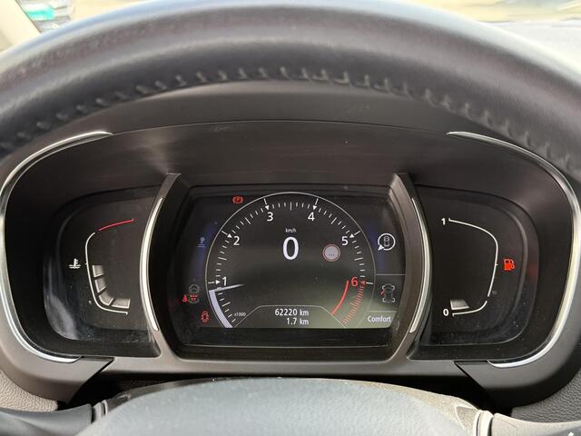 Renault GRAND SCENIC 1.3 TCe Intens 7p. | Trekhaak | LED | Panoramadak | Heads-up display | Navigatie | Achteruitrijcamera | Climate Control |