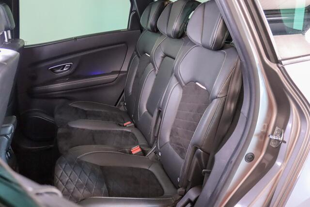 Renault GRAND SCENIC 1.3 TCe Bose 7-Persoons, Panoramadak, Black Edition, Navigatie, Cruis Control
