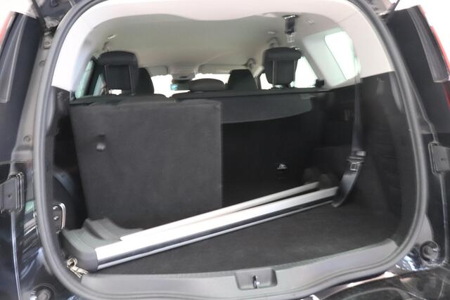 Renault GRAND SCENIC 1.3 TCe Business Zen 7p. | Camera | Navigatie | Trekhaak | Climate controle | 7 persoons |