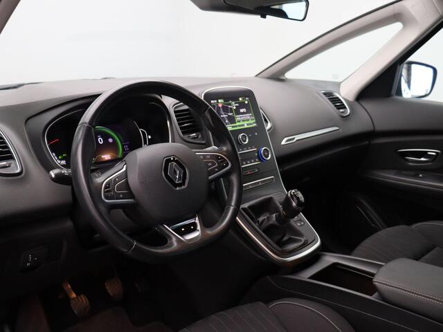 Renault GRAND SCENIC TCe 140pk Limited | Trekhaak | Dealeronderhouden | 1e eigenaar | 1800kg trekkracht |
