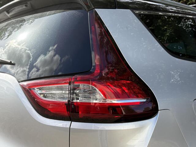 Renault GRAND SCENIC 1.3 TCe Bose Automaat - Navigatie - Trekhaak - Stoelverwarming