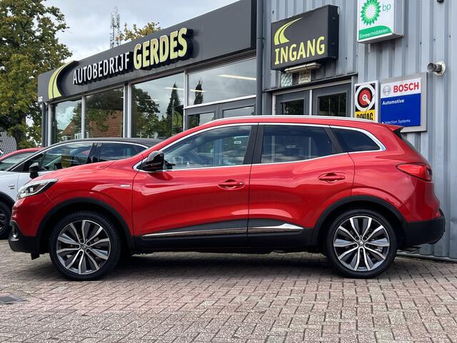 Renault KADJAR 1.2 TCe Bose | AUTOMAAT | PANODAK | TREKHAAK | ACHTERUITRIJCAMERA |