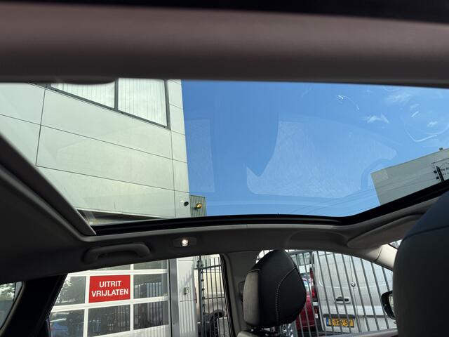 Renault KADJAR 1.2 TCe Intens * Panoramadak * Navi * Climatronic * Leder / Stof *