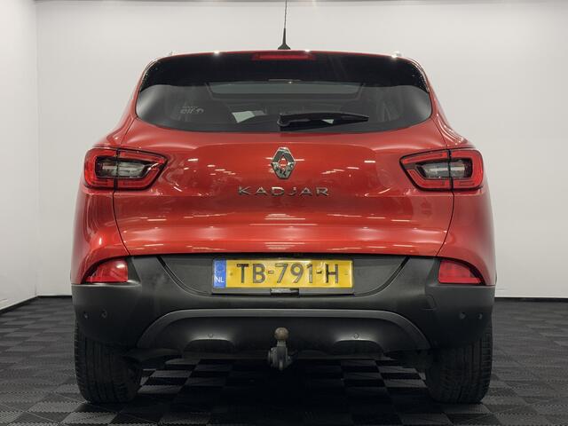 Renault KADJAR 1.2 TCe Intens Half leder, Pano, Camera, Navi, Keyless start, Virtual desk, A start stop