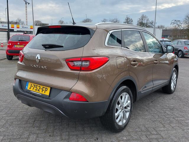 Renault KADJAR 1.2 TCe 131pk Intens Pack-Tech | Navi | Clima | Cruise | Keyless Entry | Pdc V+A+Assist+Camera | Dodehoek+Rijstrook+Licht+Regensensor | Mistlampen | Privacy Glass | 17''lm
