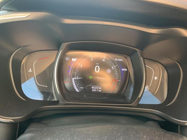 Renault KADJAR 1.3 TCe Techno | Trekhaak | Sidesteps | Camera | Navigatie | Cruise Control |