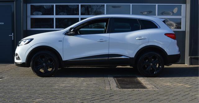 Renault KADJAR 1.3 TCe Black Edition 160PK | LED/Carplay/Clima/CC/Bose | Met 12 maanden garantie!