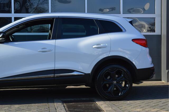 Renault KADJAR 1.3 TCe Black Edition 160PK | LED/Carplay/Clima/CC/Bose | Met 12 maanden garantie!