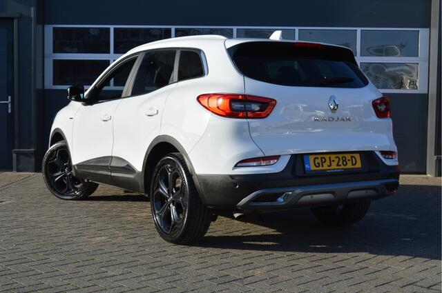 Renault KADJAR 1.3 TCe Black Edition 160PK | LED/Carplay/Clima/CC/Bose | Met 12 maanden garantie!