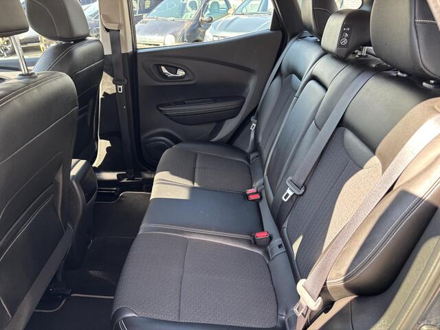 Renault KADJAR 1.2 TCe Intens AUTOMAAT / LICHTMETALEN VELGEN / PARKEERSENSOREN V+A / ACHTERUITRIJCAMRA / BLEUTOOTH / CLIMATE CONTROL