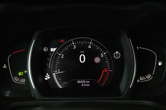 Renault KADJAR 1.3 TCe 160pk EDC Black Edition | Carplay | Panoramadak | Trekhaak |