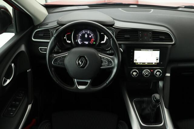 Renault KADJAR 1.3 TCe Intens | Trekhaak | Stoelverwarming | Camera | Carplay | Navigatie | Keyless | Full LED | Half leder