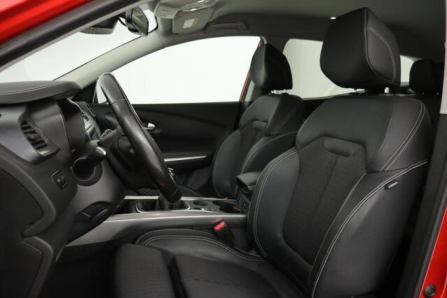 Renault KADJAR 1.3 TCe Intens | Trekhaak | Stoelverwarming | Camera | Carplay | Navigatie | Keyless | Full LED | Half leder