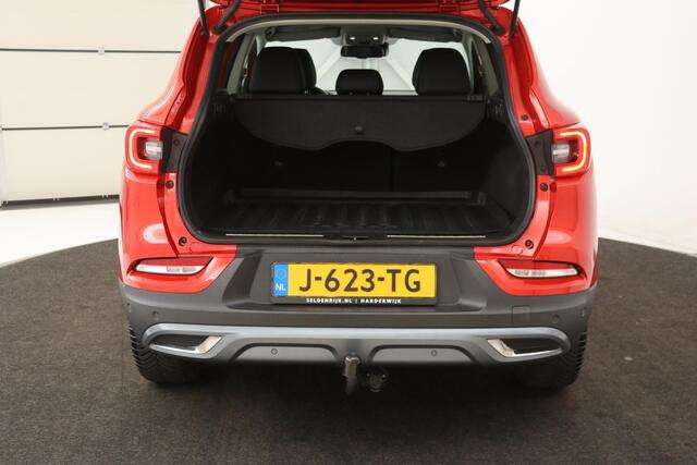 Renault KADJAR 1.3 TCe Intens | Trekhaak | Stoelverwarming | Camera | Carplay | Navigatie | Keyless | Full LED | Half leder
