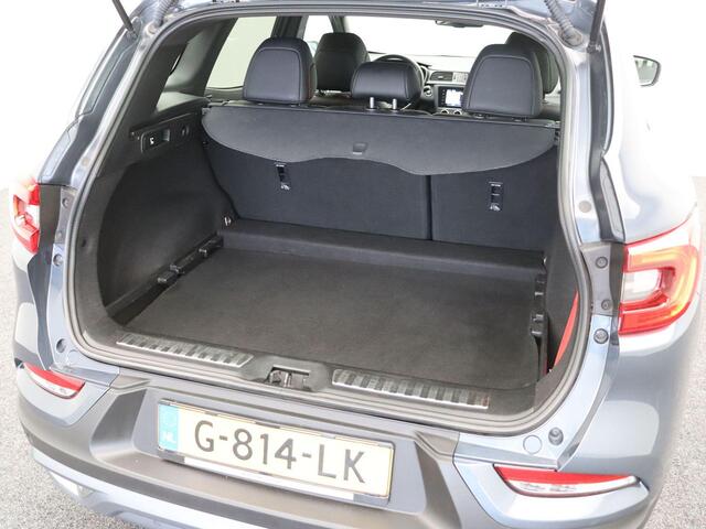 Renault KADJAR Blue dCi 110pk Black Edition | Stoelverwarming | Automaat | Bose Geluidssysteem | Leder Alcantara | 19 Inch Velgen |