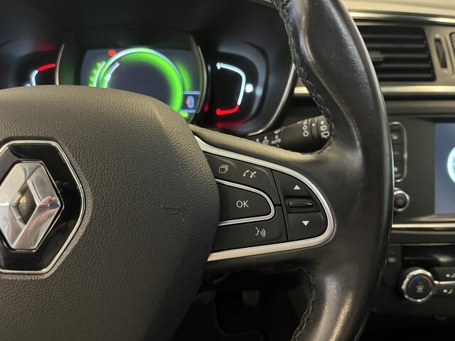 Renault KADJAR 1.2 TCe Bose Automaat ( Trekhaak )